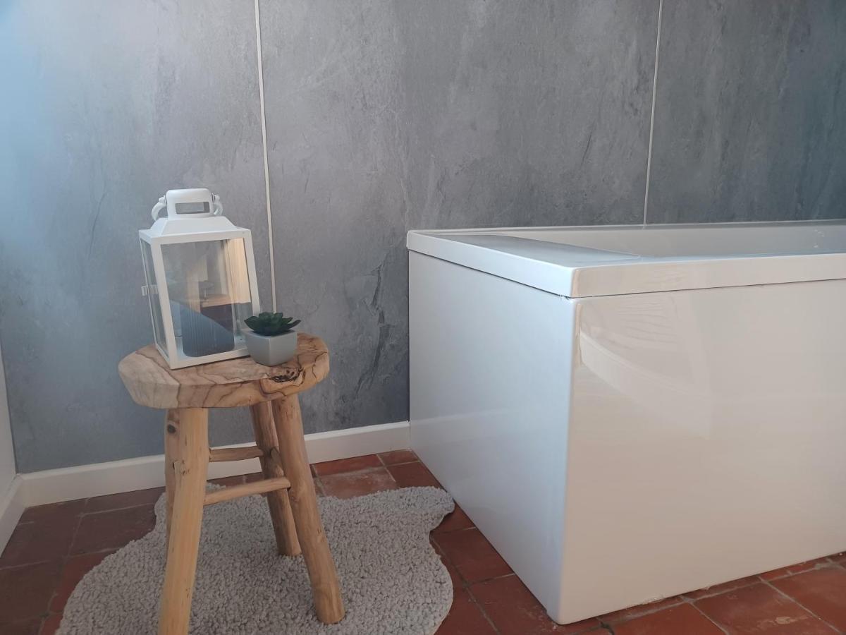 Le Refuge De Normandie Avec Spa Et Cheminee Mesnieres-en-Bray Zewnętrze zdjęcie